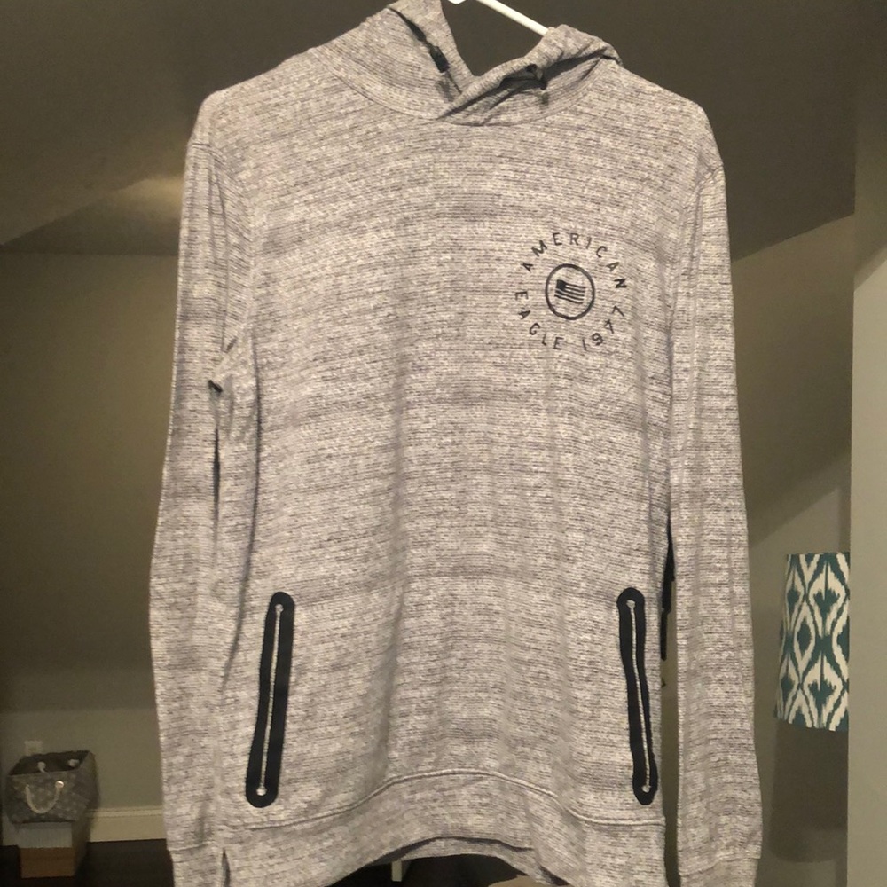 Mens American Eagle Outfitters XS lightweight hoodie